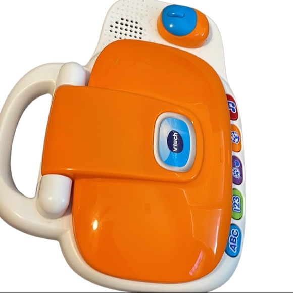 VTech Tote and Go Laptop - Picture 5 of 5